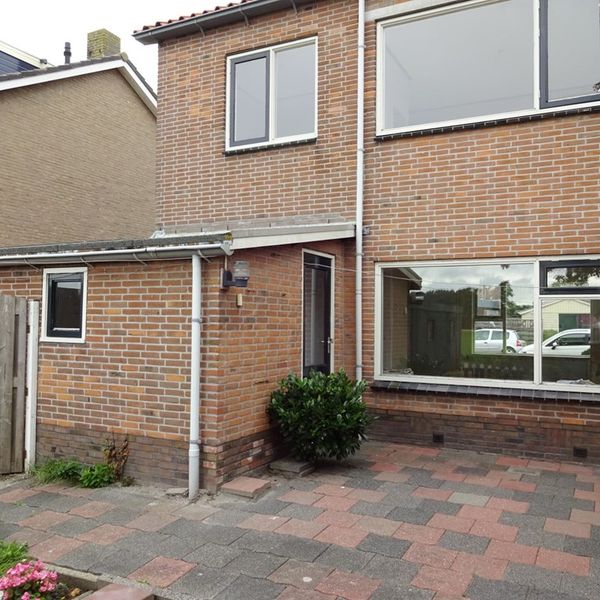 Bernhardstraat 17, Avenhorn