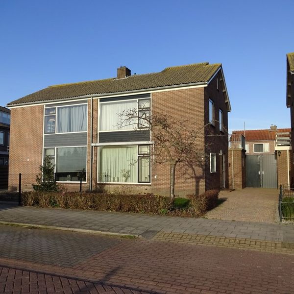 Beatrixlaan 14, Avenhorn