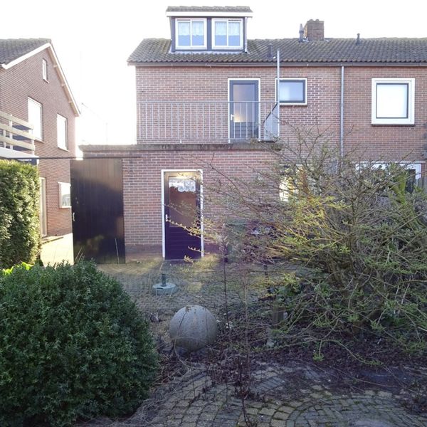 Beatrixlaan 14, Avenhorn