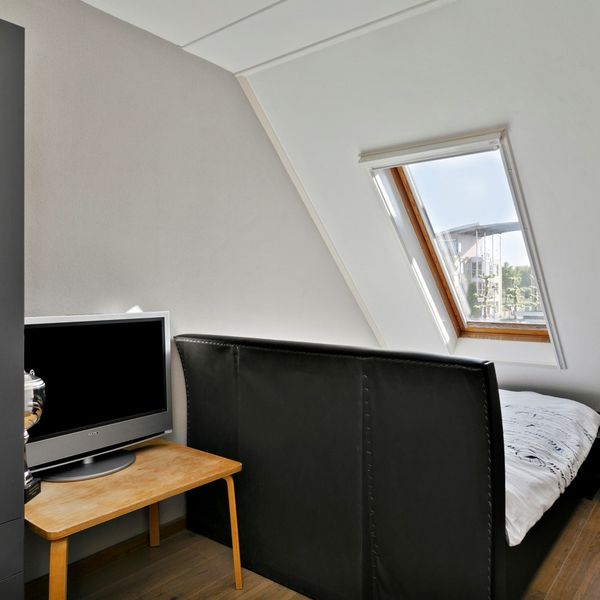 Meerval 11, Avenhorn