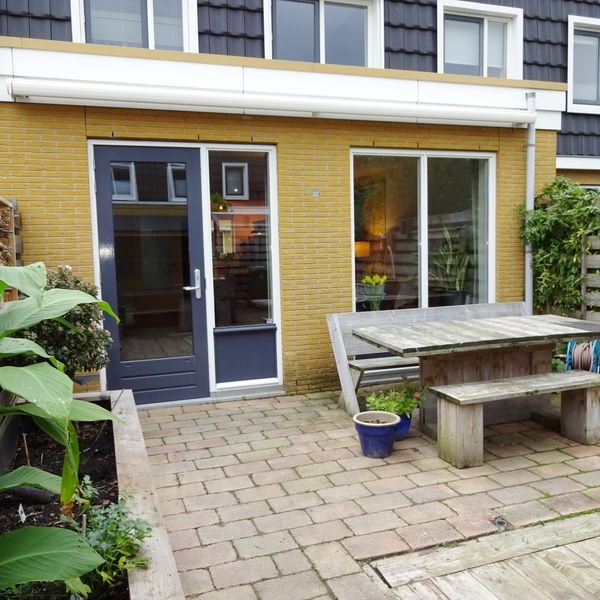 Reukgras 11, De Goorn