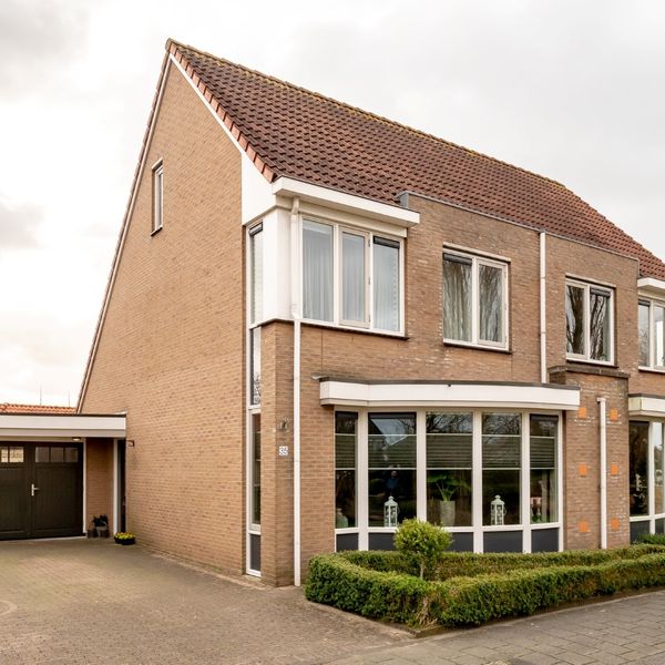Veilingweg 35, Avenhorn