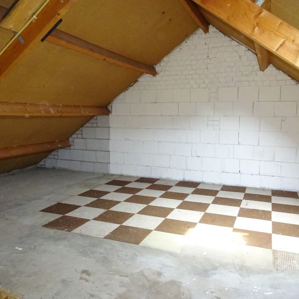 De Hoef 8, Avenhorn