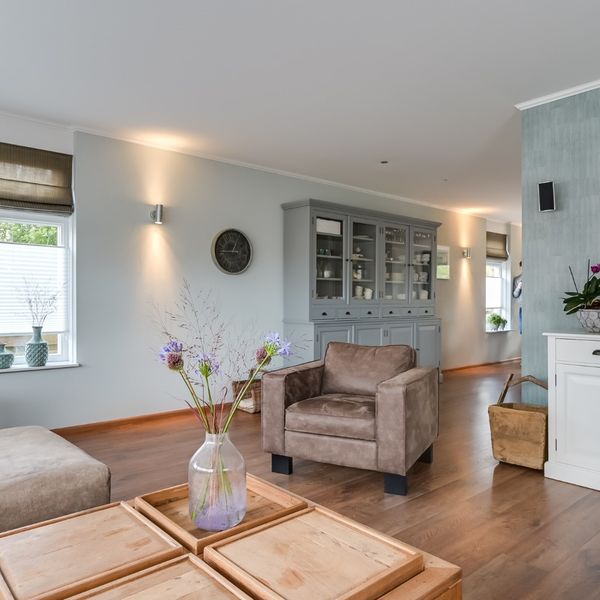 Pennekamplaan 55, Oosterblokker