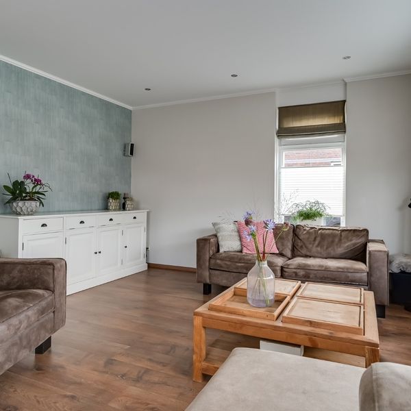 Pennekamplaan 55, Oosterblokker