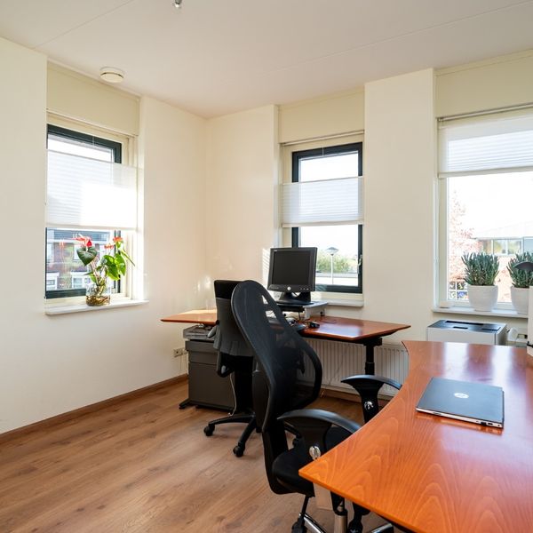 Pennekamplaan 55, Oosterblokker