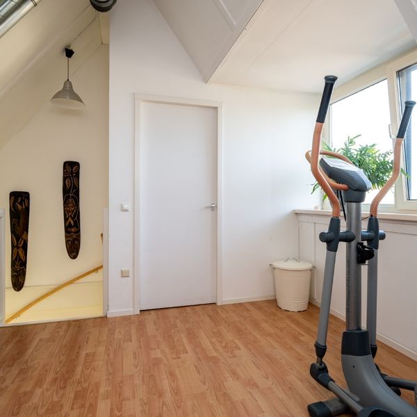 Pennekamplaan 55, Oosterblokker