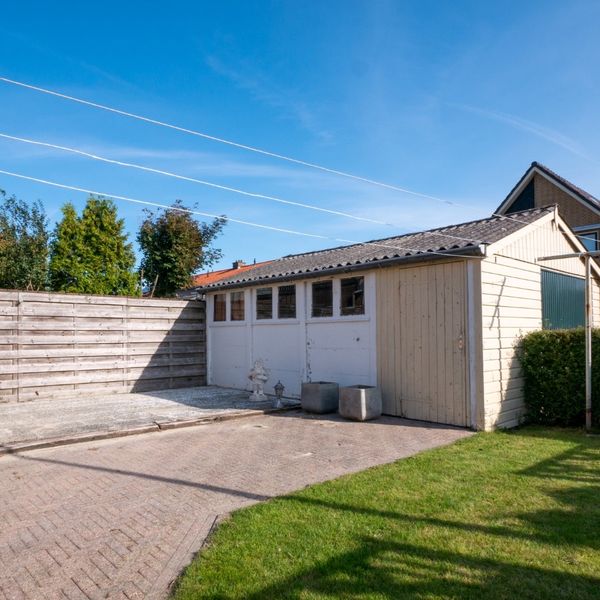 Beatrixlaan 2, Avenhorn