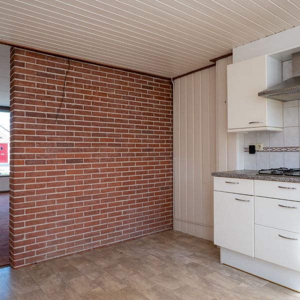 Beatrixlaan 2, Avenhorn