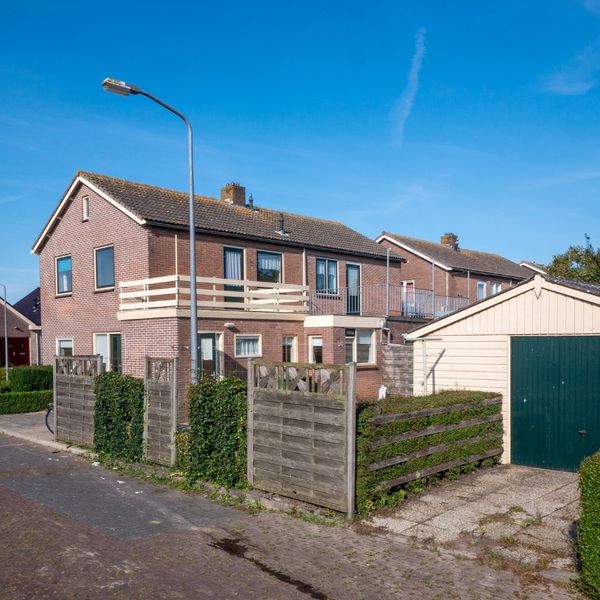 Beatrixlaan 2, Avenhorn