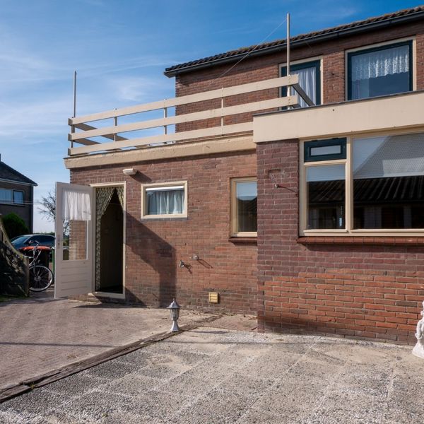 Beatrixlaan 2, Avenhorn