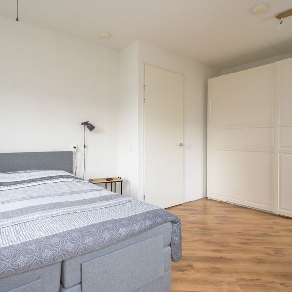 Rietgras 42, De Goorn