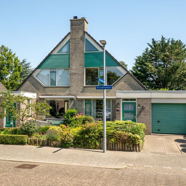 Kloostermuur 11, Wognum