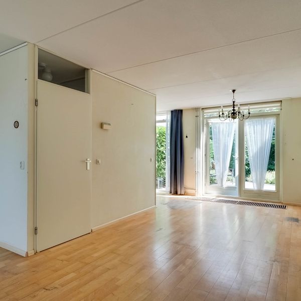 Kloostermuur 11, Wognum