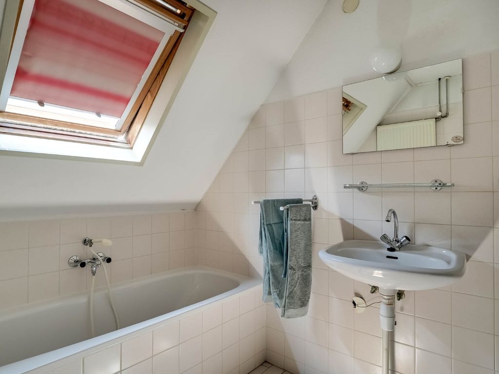 Kloostermuur 11, Wognum
