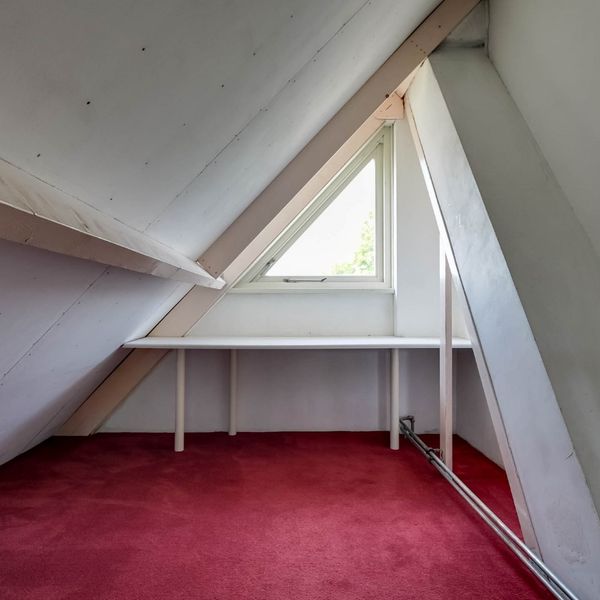 Kloostermuur 11, Wognum