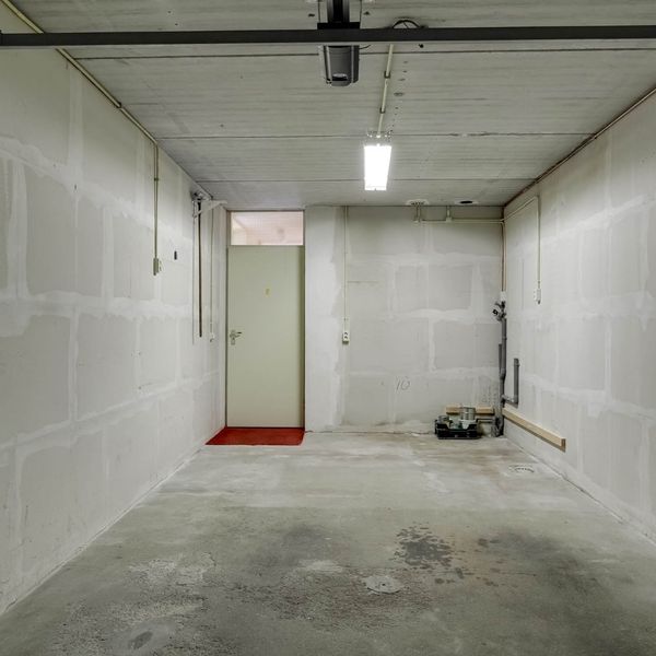 Kloostermuur 11, Wognum