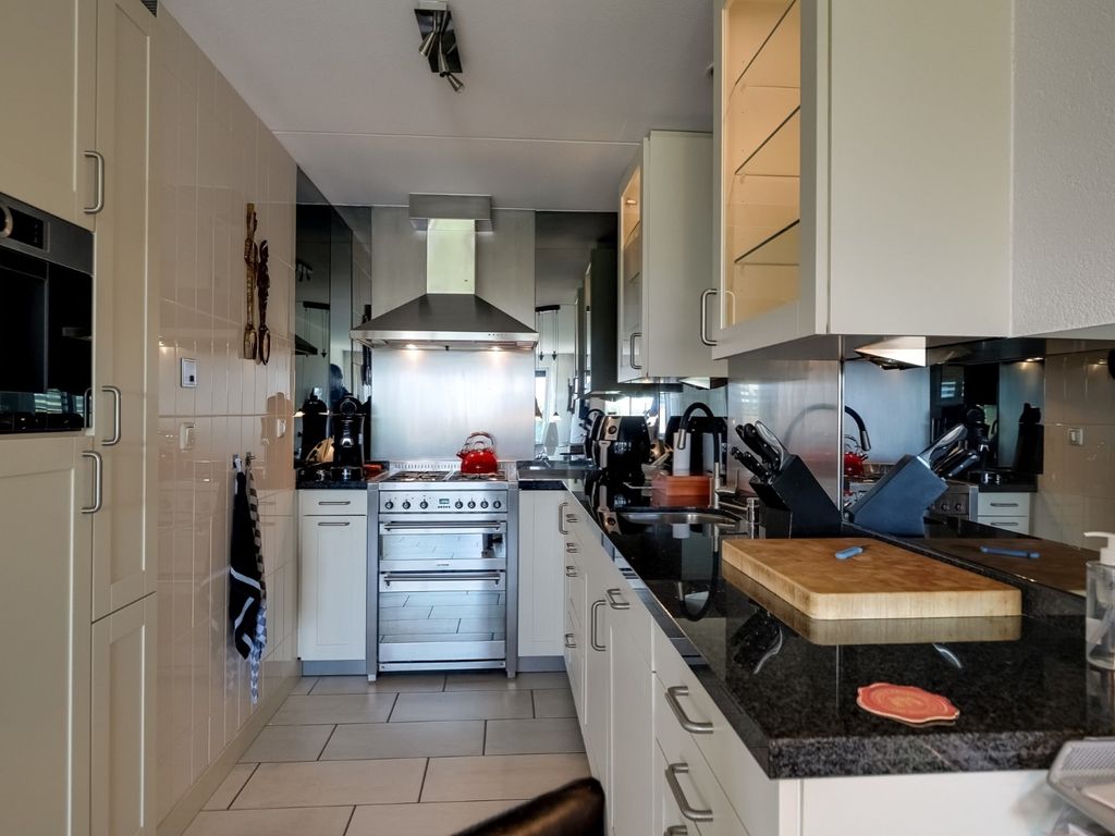Vijverhof 51, Avenhorn