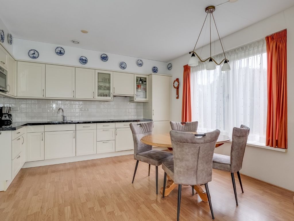 Kolblei 103, Avenhorn