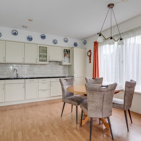 Kolblei 103, Avenhorn
