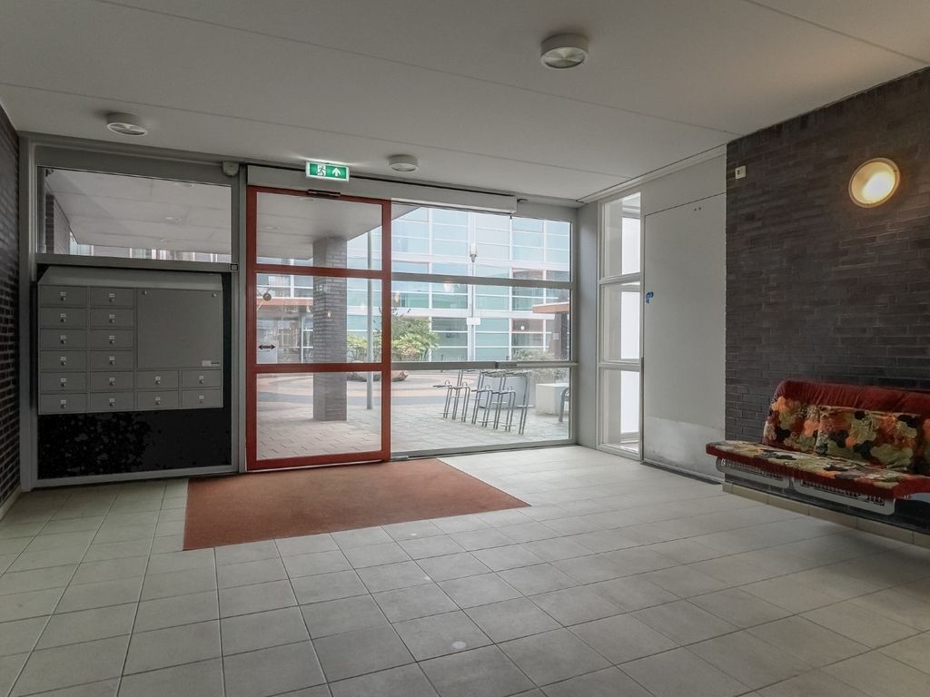 Kolblei 102, Avenhorn