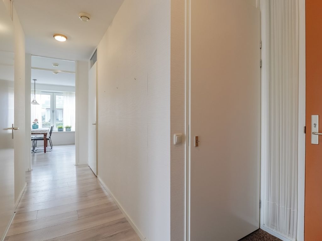 Kolblei 102, Avenhorn