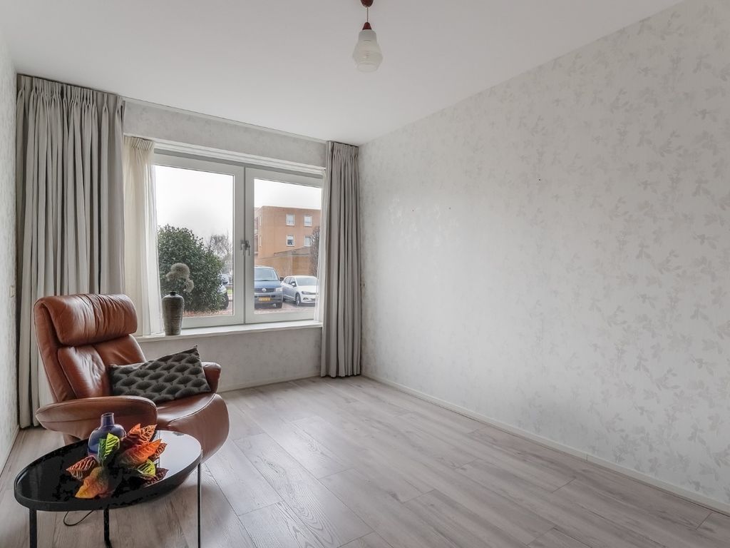 Kolblei 102, Avenhorn