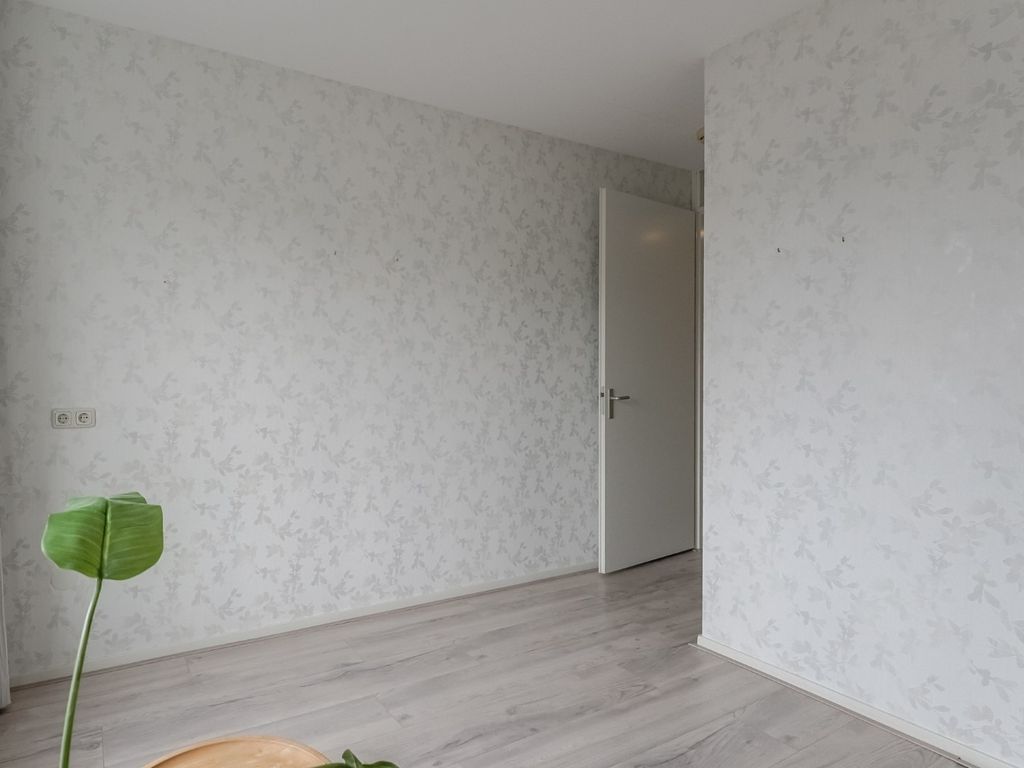 Kolblei 102, Avenhorn