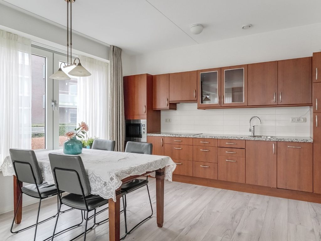 Kolblei 102, Avenhorn