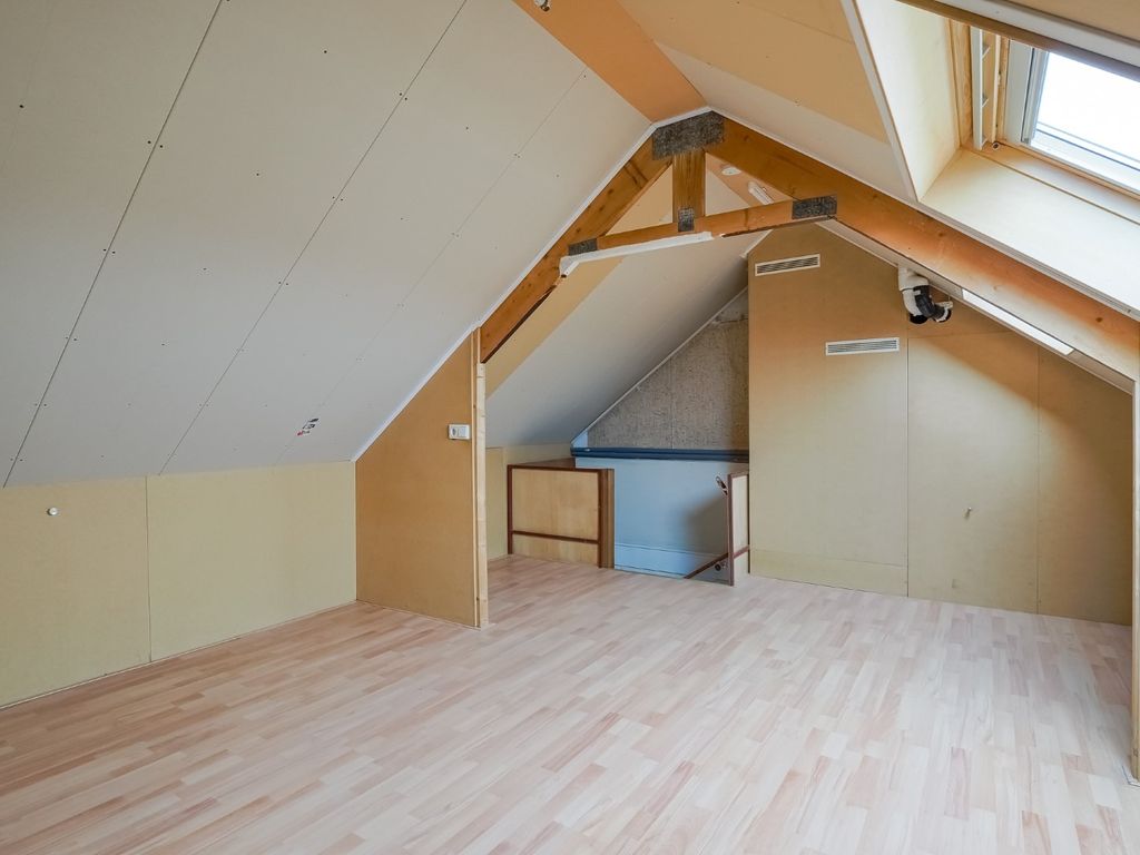 De Tocht 6, Avenhorn