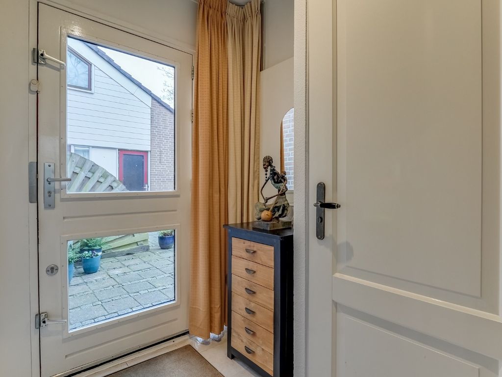 Bergkristal 35, Heerhugowaard