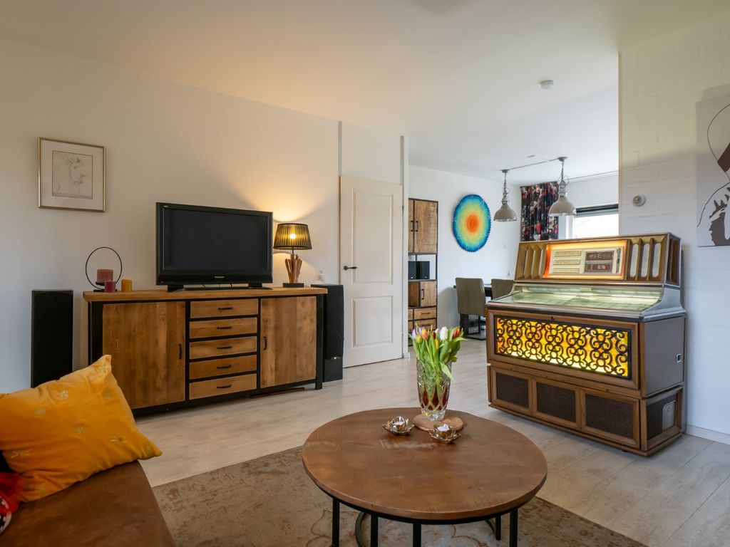 Bergkristal 35, Heerhugowaard