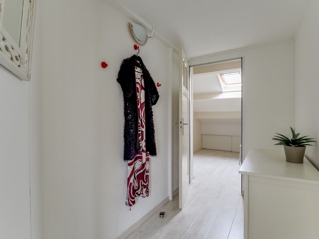 Bergkristal 35, Heerhugowaard