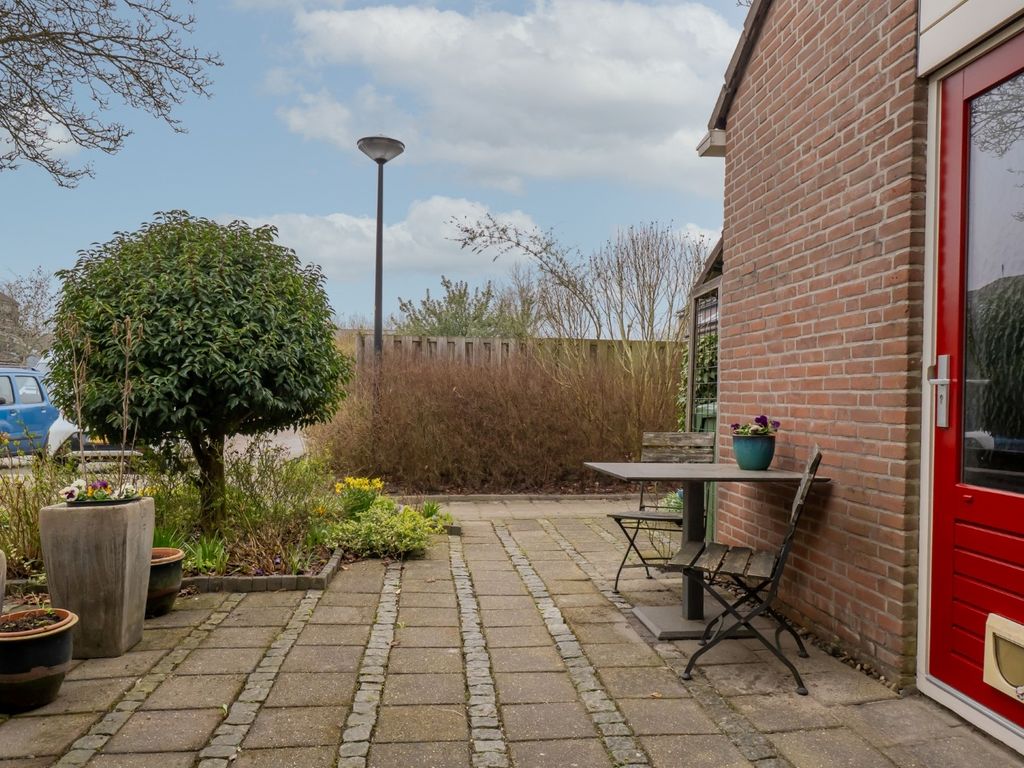 Bergkristal 35, Heerhugowaard