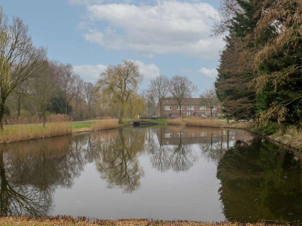 Bergkristal 35, Heerhugowaard