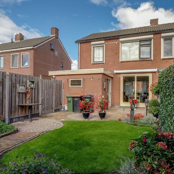Ari&euml;n Schoutenstraat 5, De Goorn