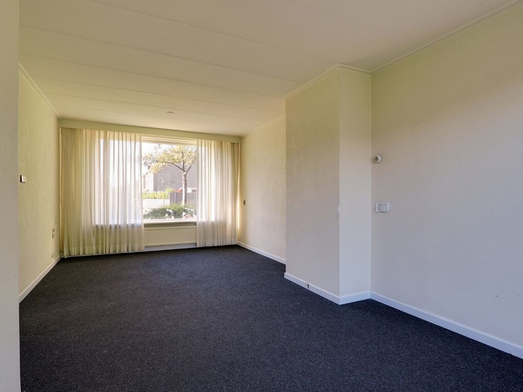 Het Veer 83, Avenhorn