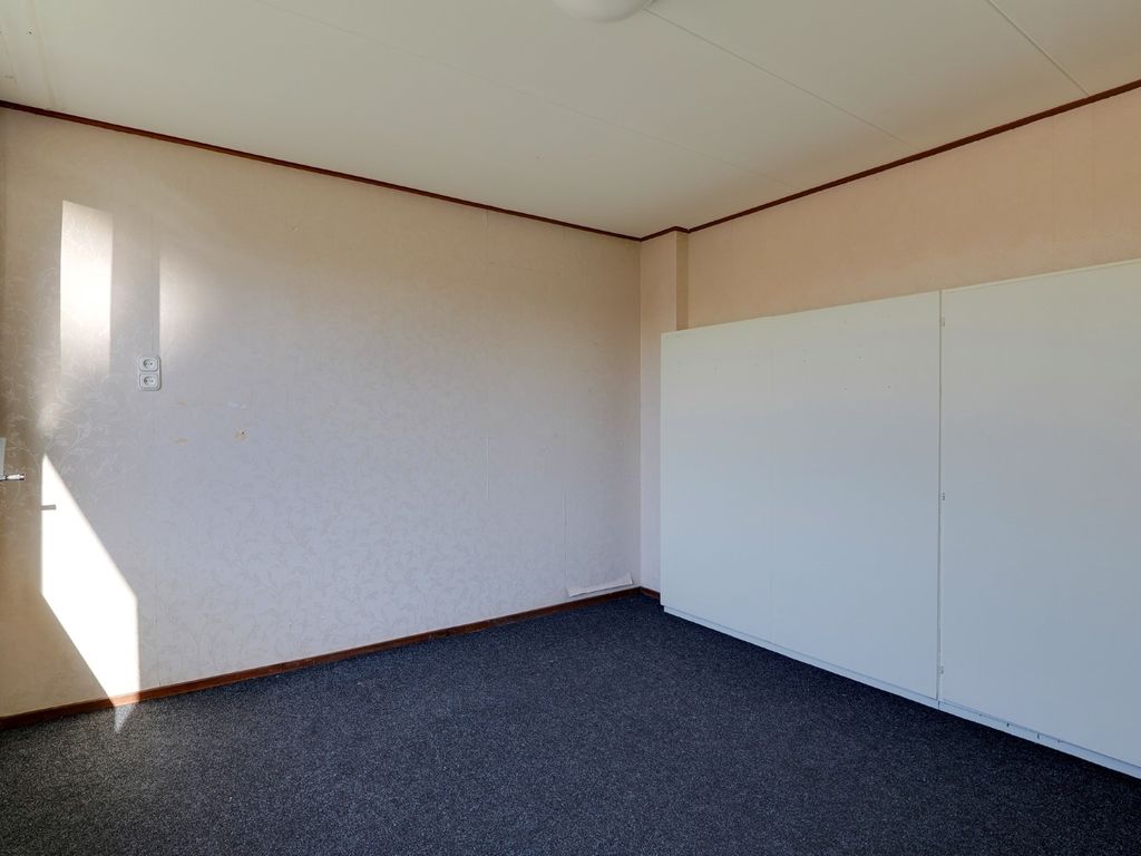 Het Veer 83, Avenhorn