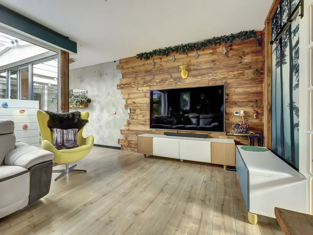 Tijmdonk 102, SPIJKENISSE