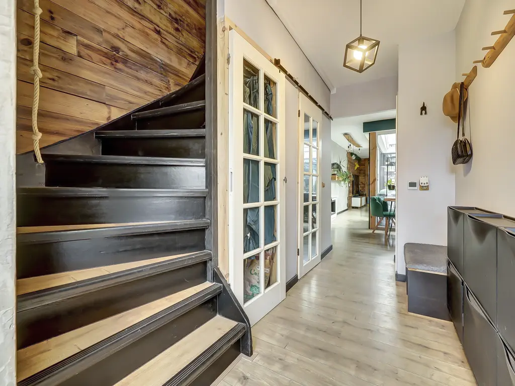 Tijmdonk 102, SPIJKENISSE