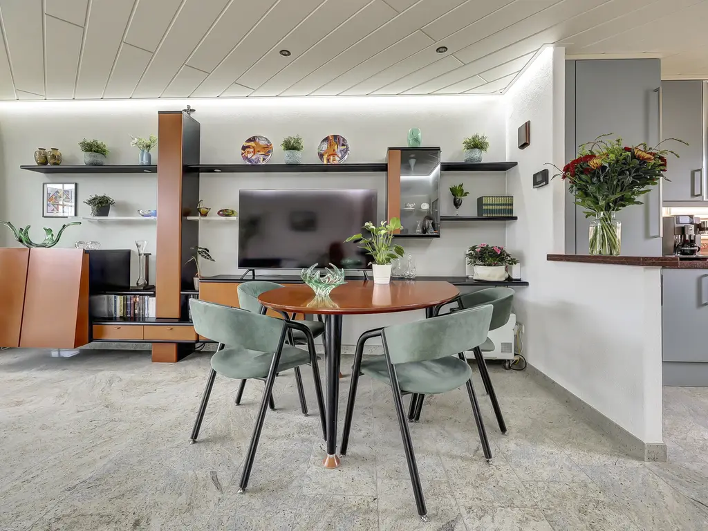 Tamusdonk 6, SPIJKENISSE