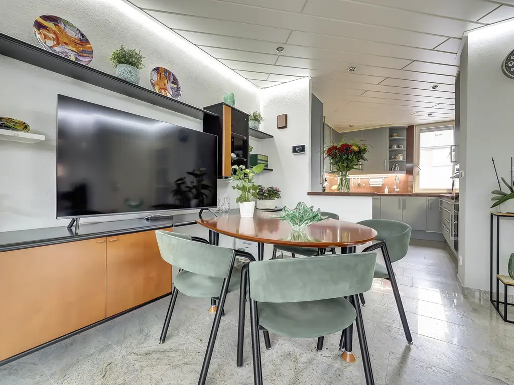 Tamusdonk 6, SPIJKENISSE