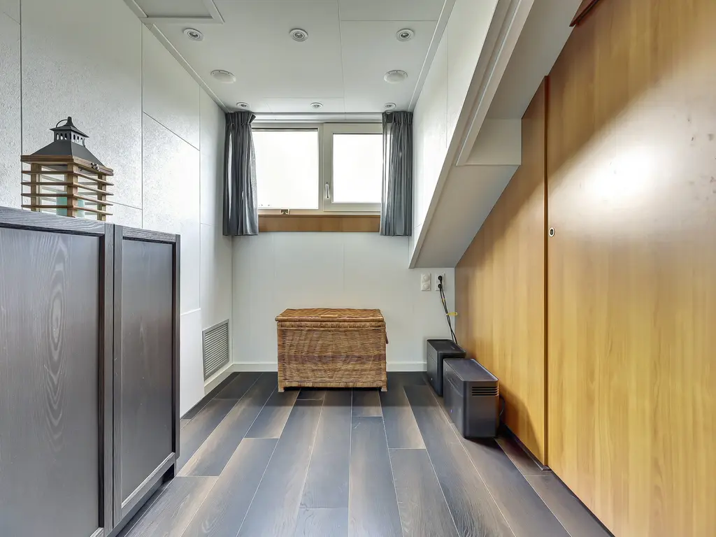 Tamusdonk 6, SPIJKENISSE