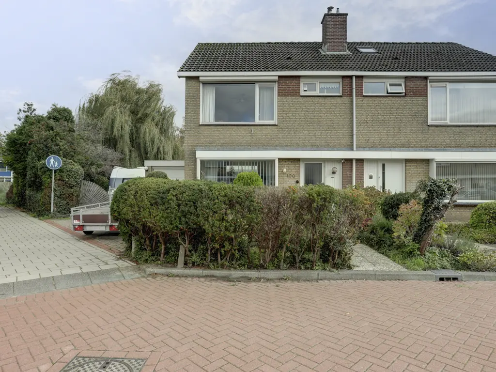 Apollostraat 100, SPIJKENISSE