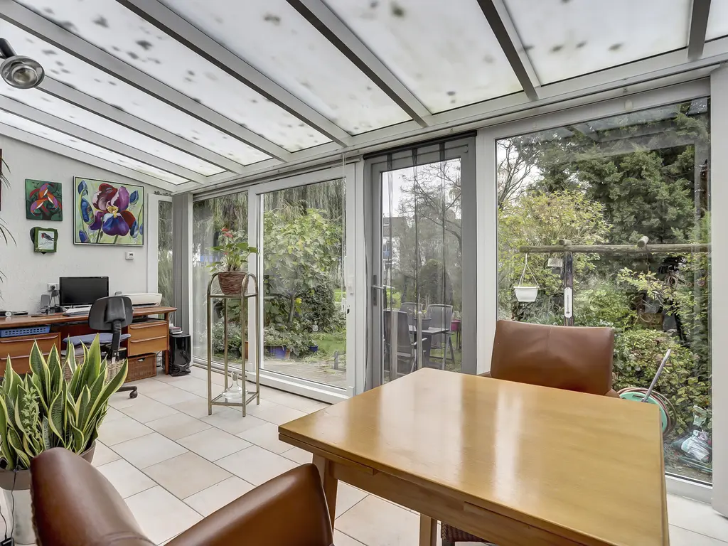 Apollostraat 100, SPIJKENISSE