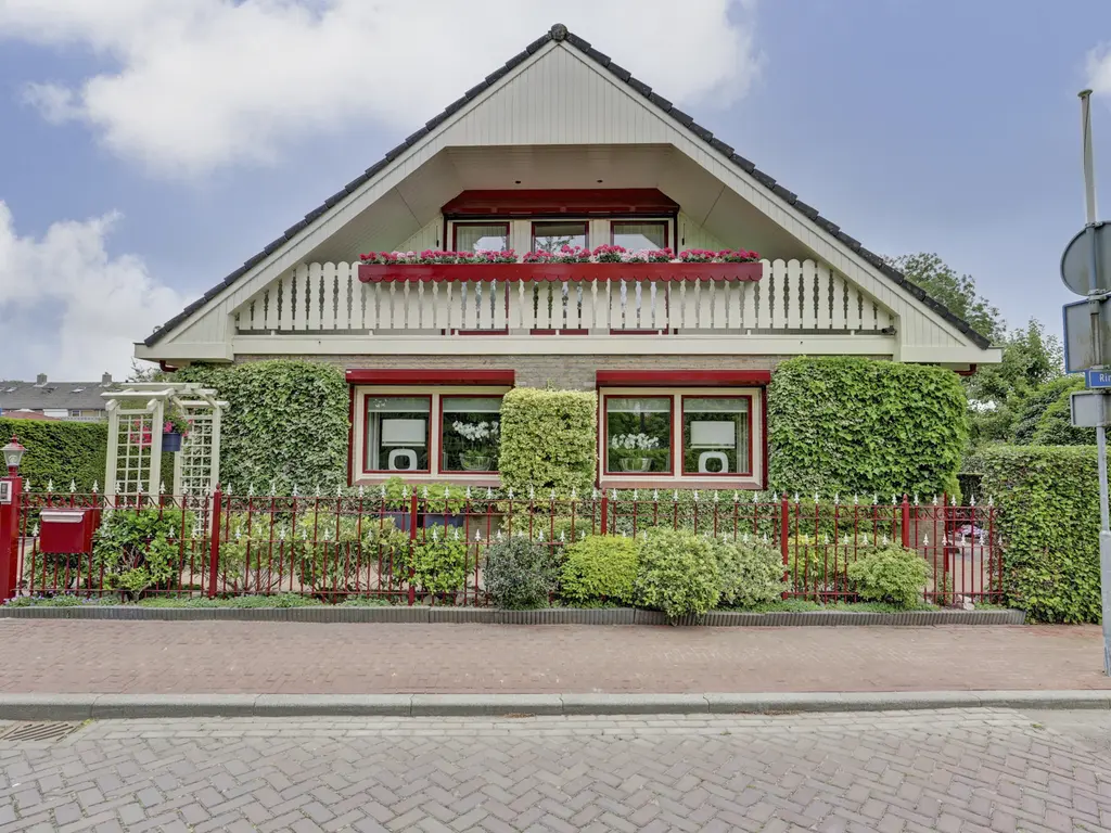 Ring 38a, OUDENHOORN