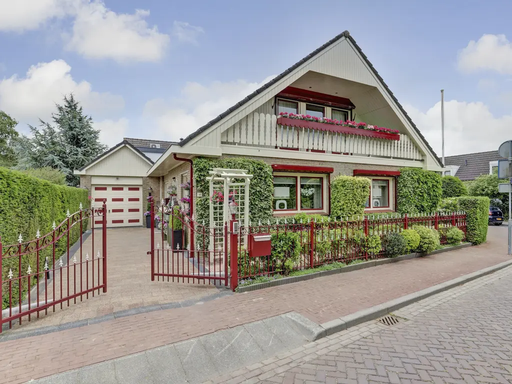 Ring 38a, OUDENHOORN