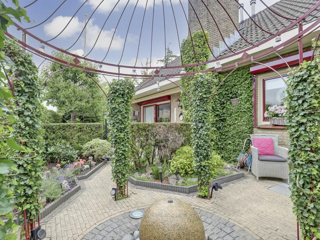 Ring 38a, OUDENHOORN