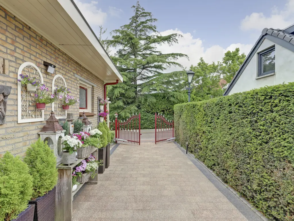 Ring 38a, OUDENHOORN