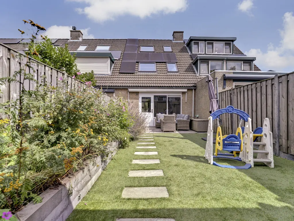 Bachbaan 67, SPIJKENISSE